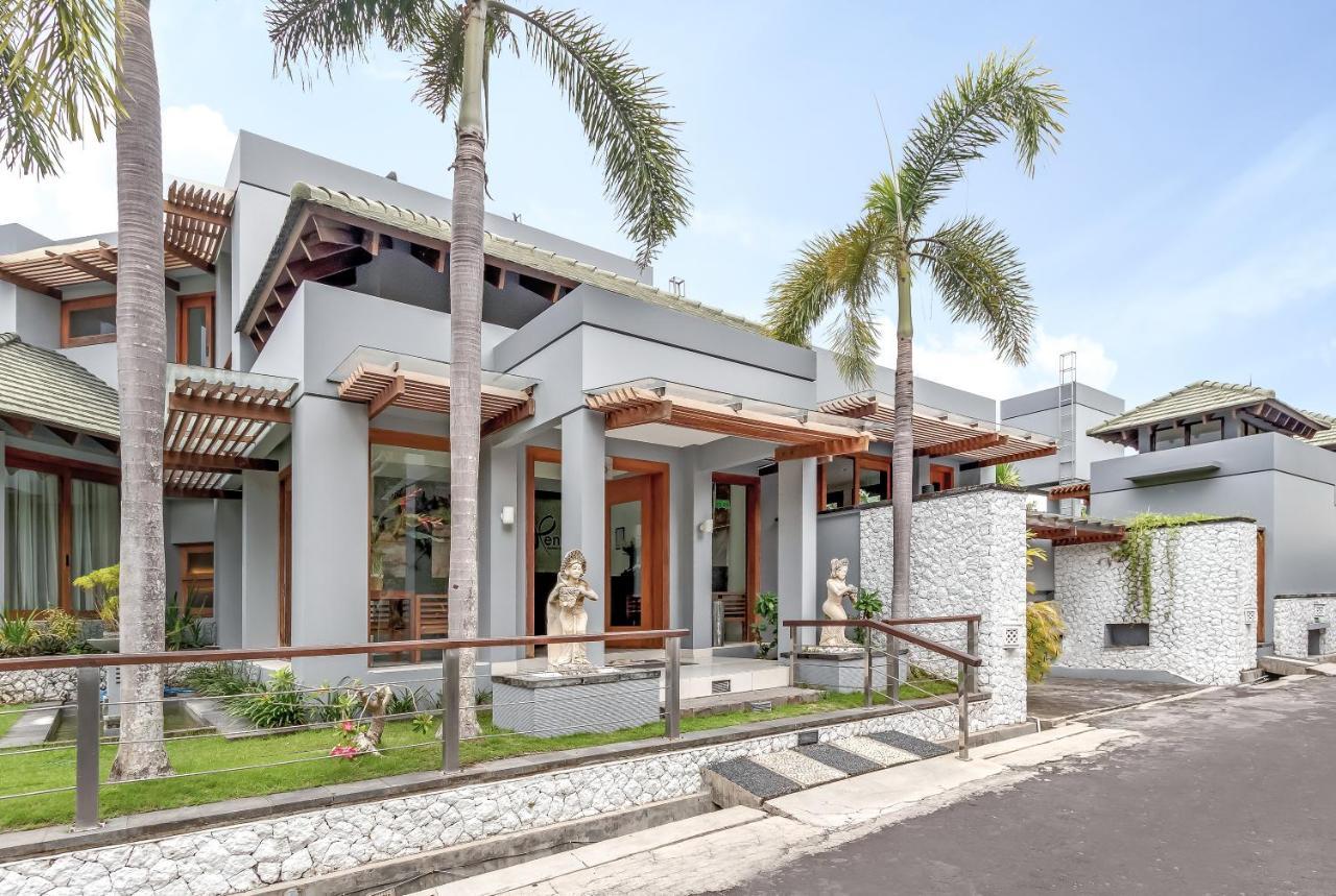Villa Hening Jimbaran Esterno foto